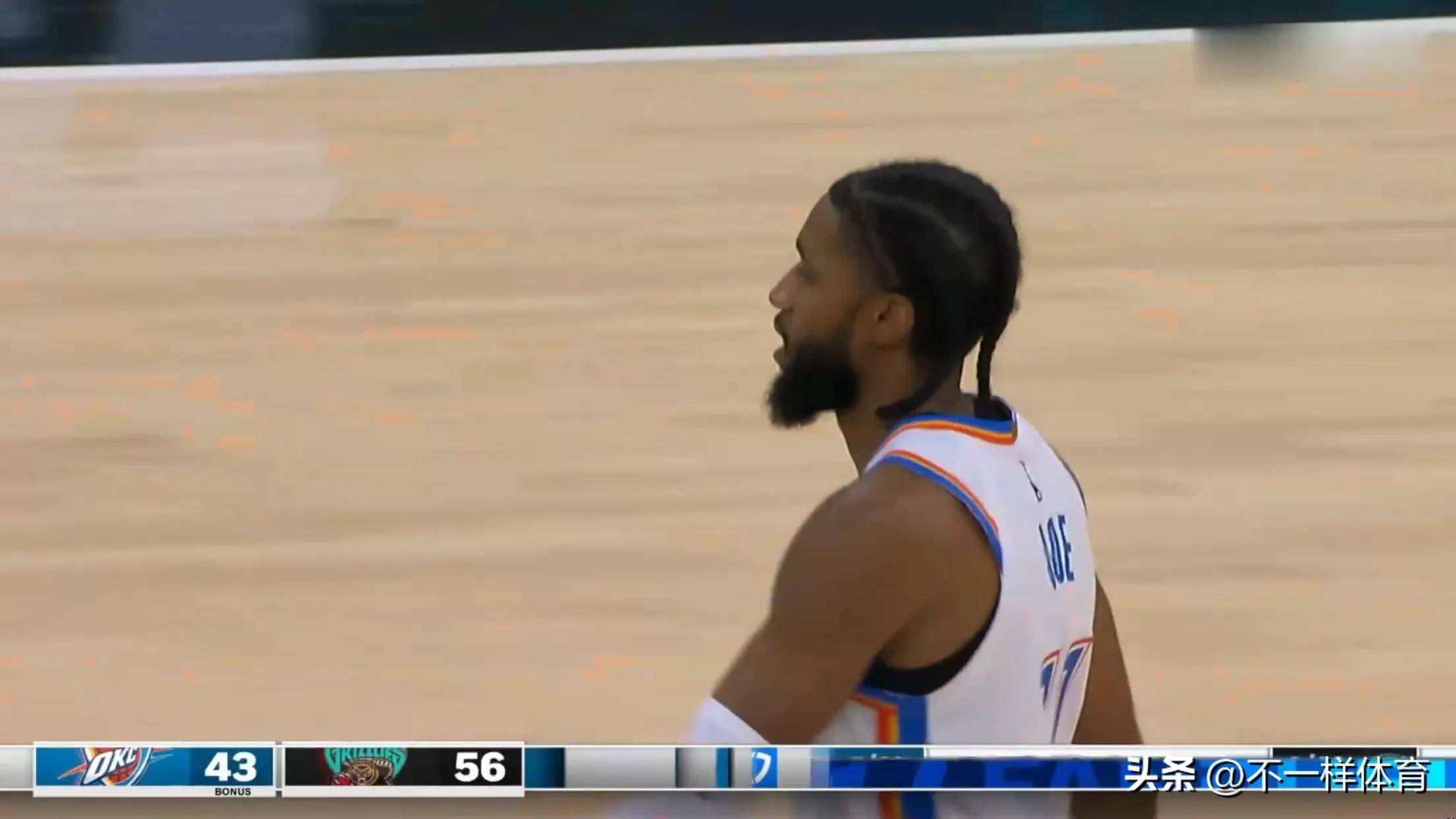 开云体育在线-尼克斯逆转雷霆，莫兰特点燃赛场