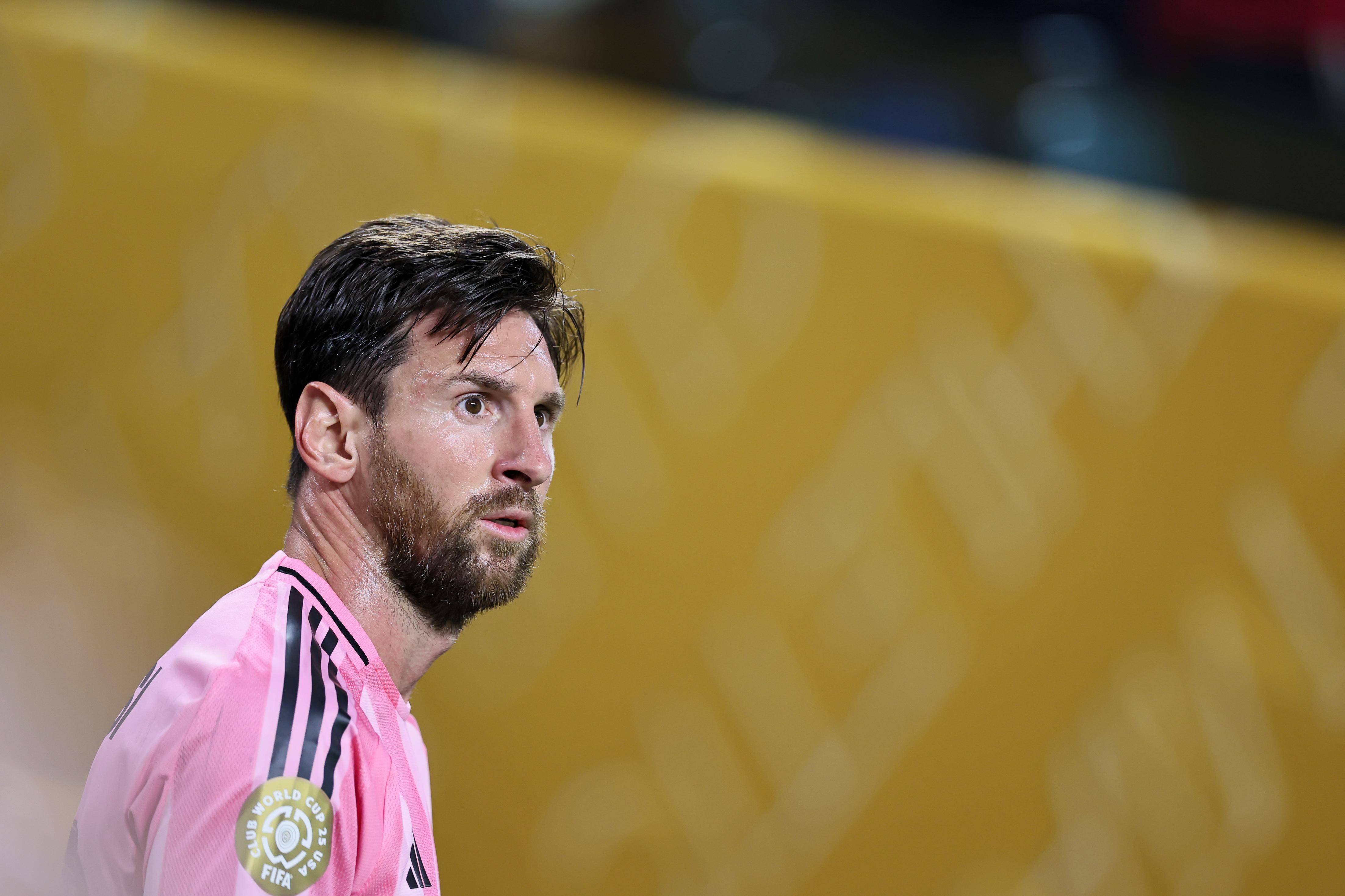 开云体育官网-乌拉圭完胜塞内加尔，梅西统治全场