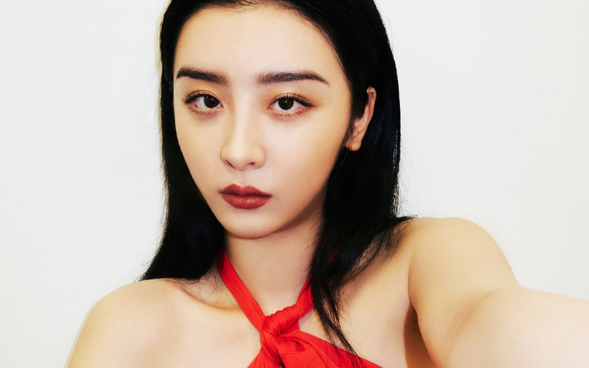 开云体育在线-当三狮军团遇见盖德·穆勒，一个平行时空的足球童话