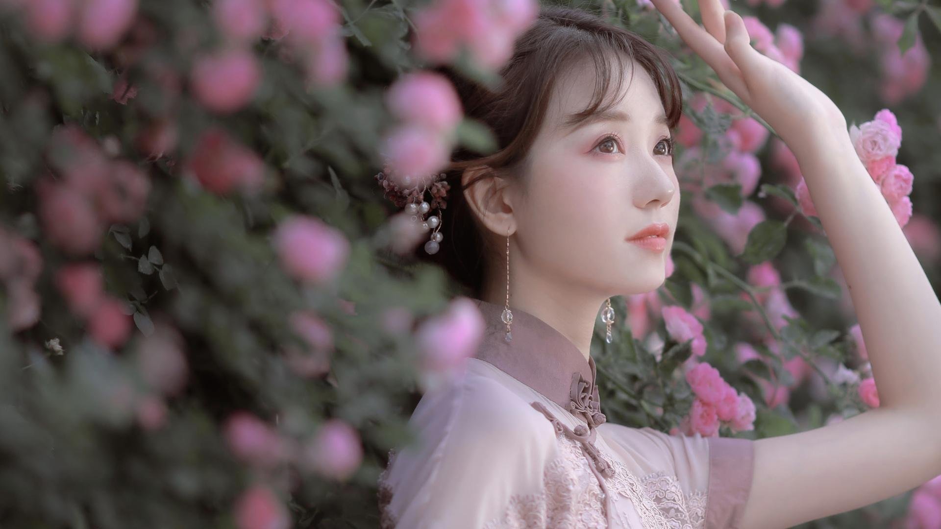 东方巨龙震撼足坛!中国爆冷荷兰,德意志心脏穆勒于年度焦点之战强势接管比赛